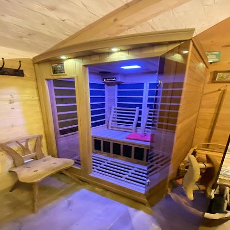 Eco Friendly Chalet Near The Lake In Asten Tittmoning Exteriör bild
