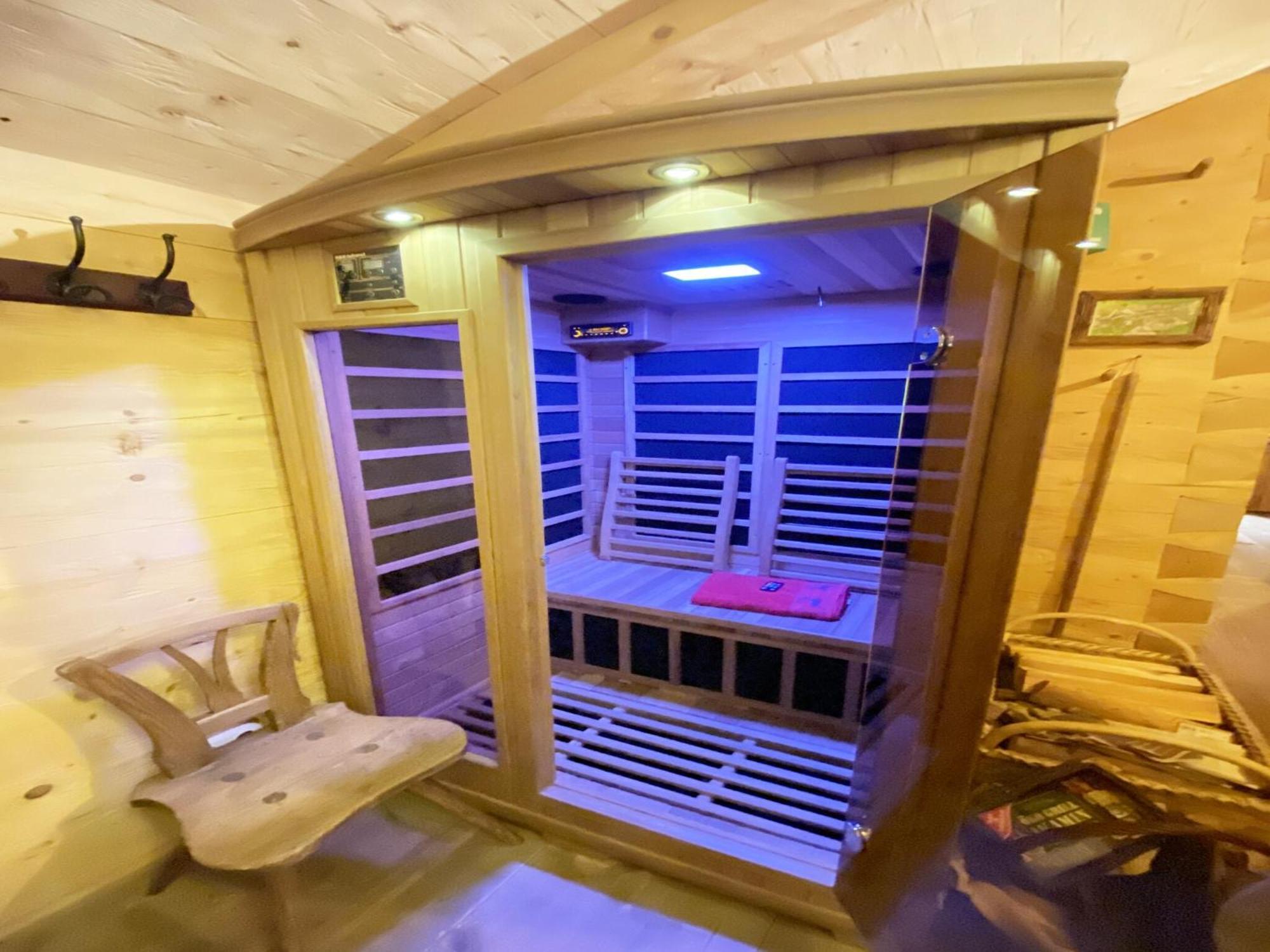 Eco Friendly Chalet Near The Lake In Asten Tittmoning Exteriör bild