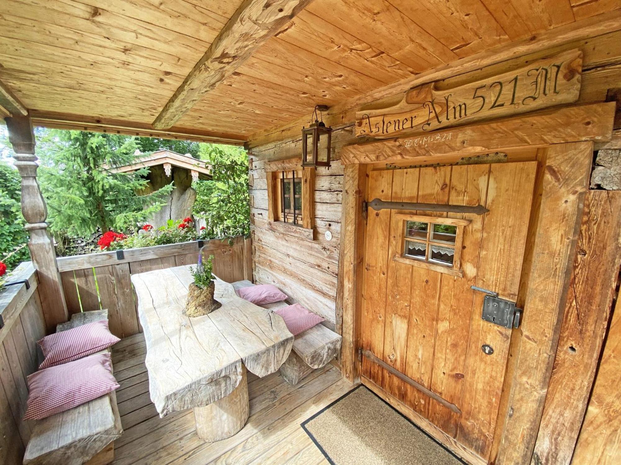 Eco Friendly Chalet Near The Lake In Asten Tittmoning Exteriör bild